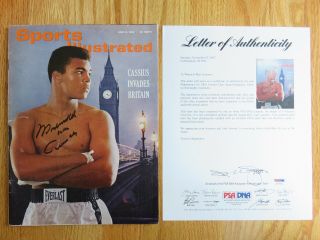 Rare Newsstand Muhammad Ali Aka Cassius Clay Signed 1st Sports Illustrated Psa