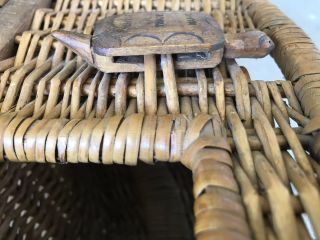 Antique Turtle Trade Mark Vintage Fishing Creel Basket 8