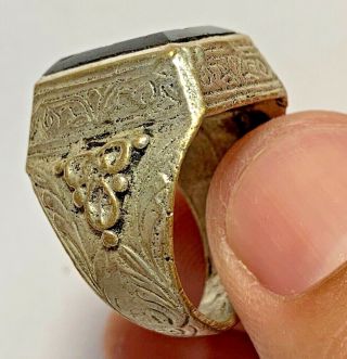 LATE MEDIEVAL SILVERED RING SEAL BUTTERFLY BLACK STONE 12.  9gr (inner 19.  0mm) 3