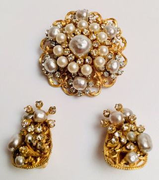 Vintage Signed Miriam Haskell Large Baroque Pearl Rhinestone Brooch Pin Set