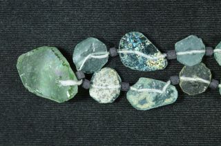 ANCIENT ROMAN GLASS BEADS 1 MEDIUM STRAND AQUA AND GREEN 100 - 200 BC 712 4