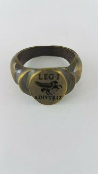 Ancient.  LEGIO I Bronze Seal Ring - Vintage - Antique ROMAN - BRONZE - RARE Adivtrik 4