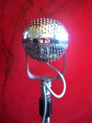 Vintage 1960 ' s Realistic 33 - 929 crystal microphone pill Japanese old RCA w stand 8
