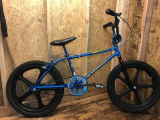 Old school Survivor Vintage 1980 Schwinn Mag Scrambler BMX 2