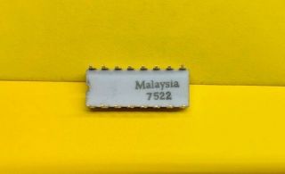 Intel C4004 CPU W/ Grey Trace Date Code 7522 Malaysia RARE Vintage 2