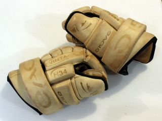 Eagle H34 Hockey Gloves Vintage Real Leather Old School Tan Hide Heritage