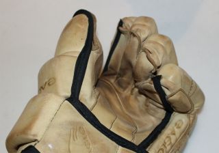 Eagle H34 hockey gloves vintage real leather old school tan hide heritage 5