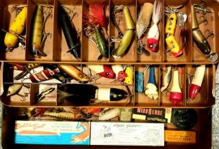 Vintage Old Leather Handle Tackle Box - Full of Old Fishing Lures. 4