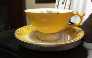 Vintage Tea Cup & Saucer Yellow Tea Cuo With Flowers Gold Inlay On Plate