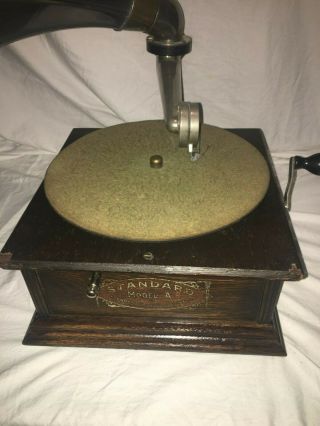 Antique STANDARD MODEL A DISC Columbia PHONOGRAPH Record Player & Records 3