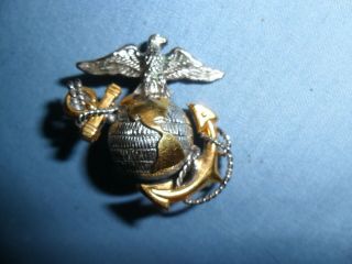 WWII U.  S.  MARINE CORPS STERLING SILVER & 10K GOLD FILLED GLOBE AND ANCHOR PIN 2