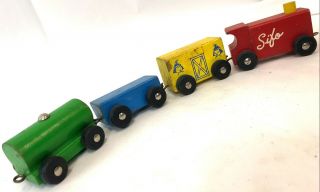 Vintage Sifo Carved Painted Wood 4 Car Interlocking Train Childrens Pull Toy