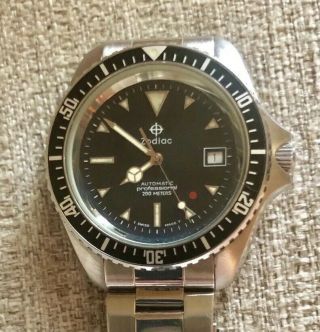 Vintage Automatic Zodiac Red Point Dot 200m Diver Watch Outstanding