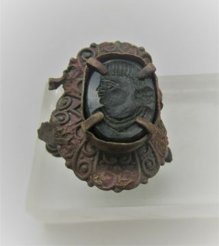 Ancient Near Eastern Bronze Seal Ring With Agate Stone Intaglio