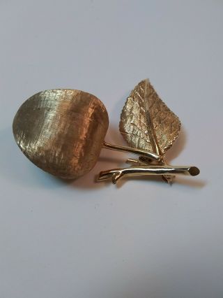 Vintage 14k Gold Brooch Breast Pin 1.  8 " 47mm Tall Apple ? Cherry ? 14.  2grams
