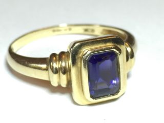 Stunning Vintage 9ct Gold And Emerald Cut Sapphire Ring