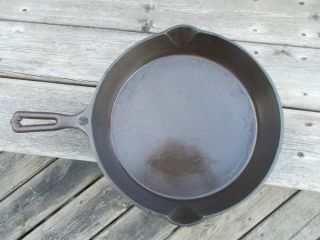 Vintage Wapak Cast Iron Hollow Ware 10 Skillet w/ Heat Ring Indian Head Logo 6