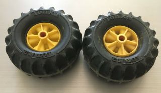 Tonka Road Grader tires and wheels 4