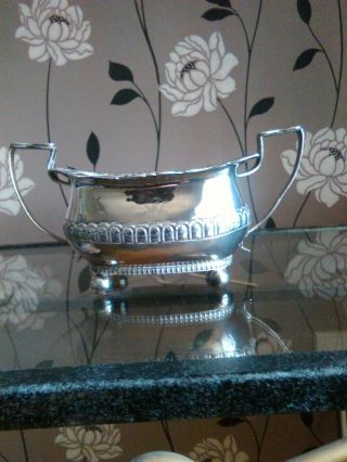 Fine Georgian Silver Sugar Bowl / London 1808