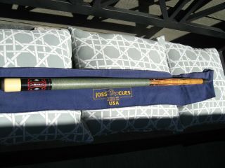 Joss vintage Gold letter cue with 2 shafts.  Never before and very rare J - 14 2