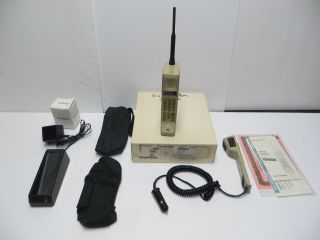 Vintage Motorola Uswest Cellular Brick Cell Phone Portable F09lfd8458dg