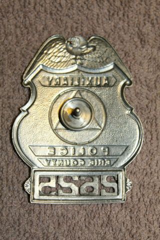 WW2 U.  S.  Civil Defense Police Erie County NY Visor Cap Badge,  Screw Back 2