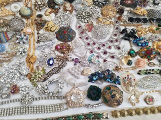 13 lbs of vintage rhinestone Jewelry for Harvesting crafts 4