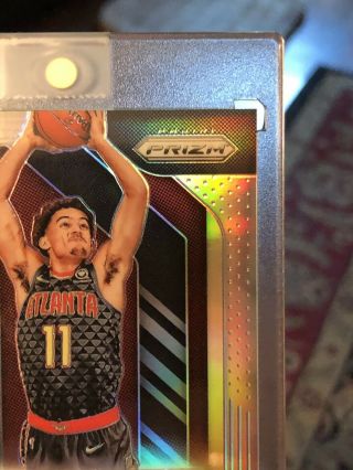 2018 - 19 Prizm TRAE YOUNG Silver FULL AUTO VERY RARE 1/1? 3