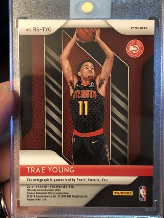 2018 - 19 Prizm TRAE YOUNG Silver FULL AUTO VERY RARE 1/1? 6