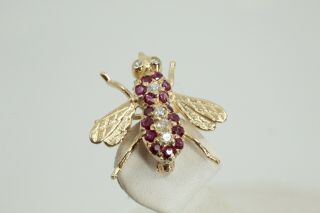 Vintage,  Solid 14k Gold,  Ruby And Diamond Bee Flying Insect Brooch 1427