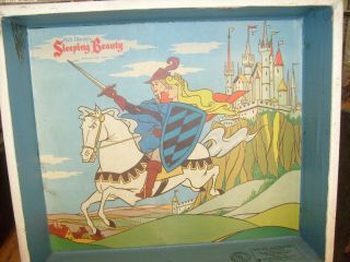 Vintage Walt Disney ' s Sleeping Beauty Record Player - 226 Spear Products Conn. 4