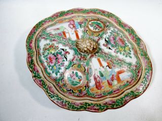 Late 19thc Chinese Famille Rose Medallion Oval Casserole Polychrome Enamels