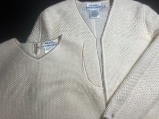 Chanel Vintage Cream Knitted Twinset Top And Cardigan Size Fr 40 Uk 10 12