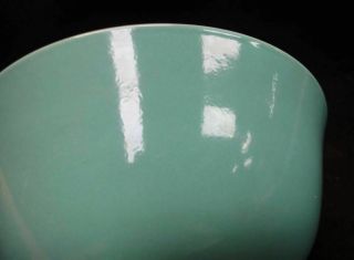 Fine Old Chinese Monochrome Green Glaze Porcelain Bowl 