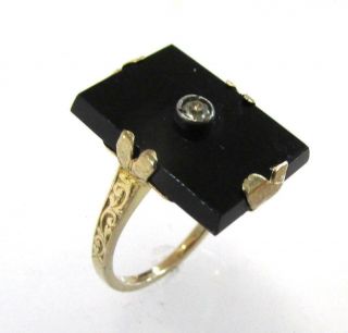 10k Yellow Gold Vintage Black Onyx Ladies Ring Size 5