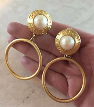 Givenchy Glamorous Statement Paris Faux Pearl Hoop Runway Earrings Vtg