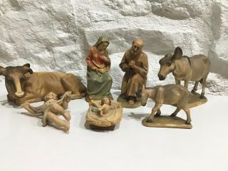 Vintage Large 60 ' s Kuolt ANRI Italy Carved Wood NATIVITY Stable w /19 Figurines 11