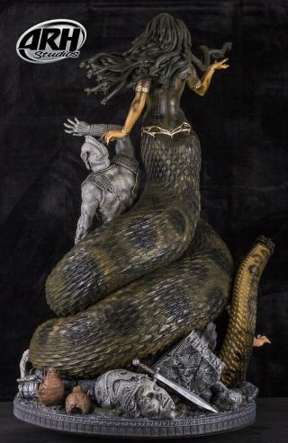 ARH Studios MEDUSA VICTORIOUS ANACONDA Exclusive Version 1:4 Statue 1/10 Rare 3