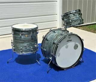 Vintage 60s Ludwig Oyster Blue Pearl 13/16/22 Classic Kit