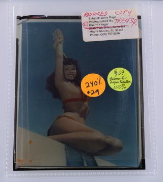 Bunny Yeager 1950s Color Camera Transparency Bettie Page On Roof In Bikini Rare 3