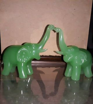 Antique Jade Elephant Figures jadiet Late Qing Dynasty 3