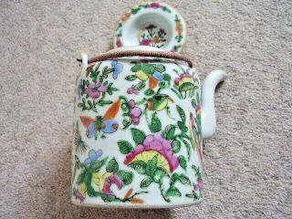 LARGE ANTIQUE CHINESE FAMILLE ROSE porcelain TEAPOT LATE 19TH CENTURY 4