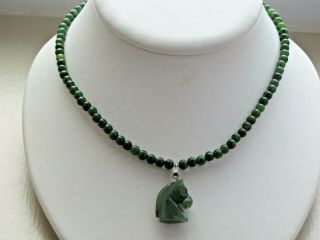 Vintage Jade Bead And Hand Carved Jade Horse Necklace (12)