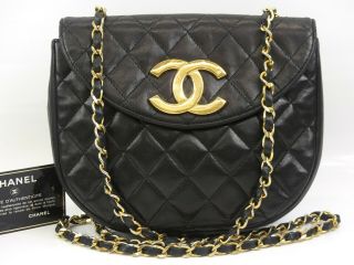 R1711 Auth Chanel Vintage Black Quilted Lambskin Cc Push Lock Chain Shoulder Bag