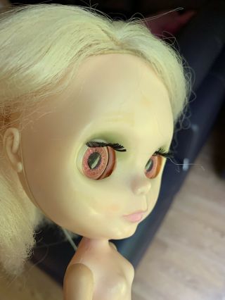 Vintage 1972 Kenner Blythe Doll Blonde 7 lines Tagged Made In Hong Kong 4