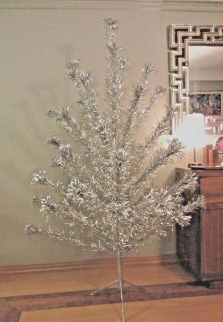 Vintage Stainless Silver Aluminum Evergleam Christmas Tree 6 