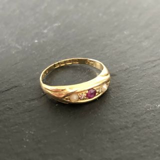 Antique 1911 18 Carat Gold Ruby,  Diamond & Pearl Ring 8