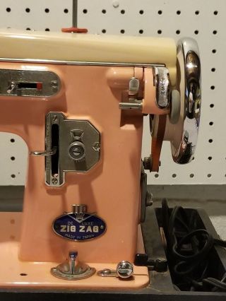 VTG 50 ' s Spiegel Vogue Stitch Zig - Zag Sewing Machine Color 4