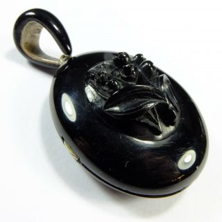 Quality Antique Victorian Large Oval Whitby Jet Mourning Locket Pendant