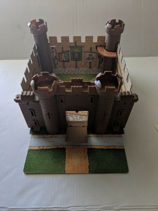 Toystreet King Arthurs Castle With Accessories